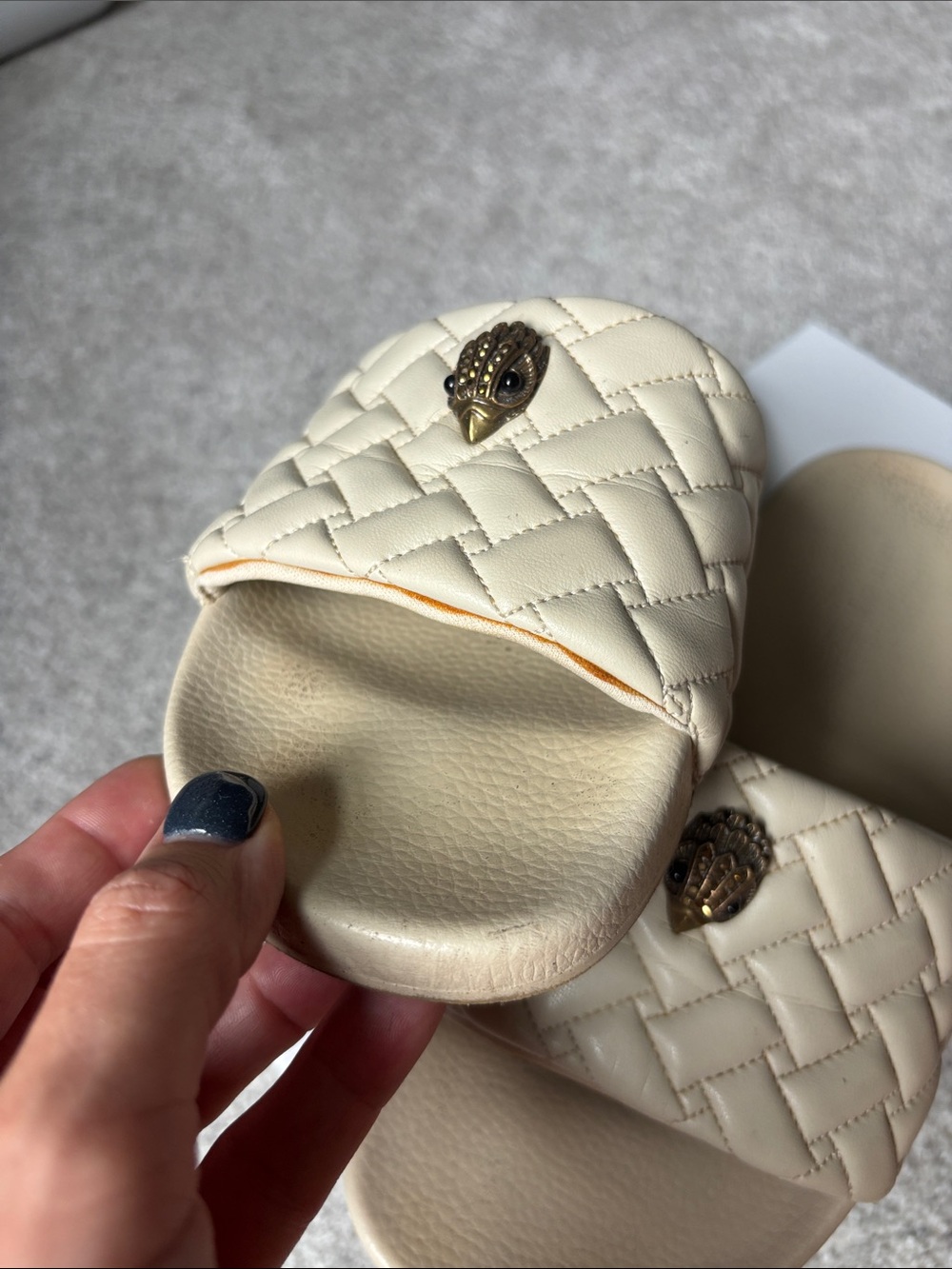 Kurt Geiger Quilted Meena Eagle Cream Slides, sz 10 - Picture 7 of 11